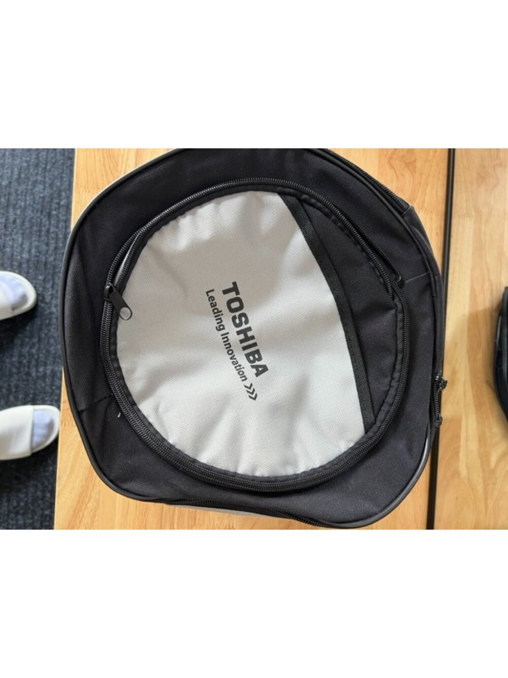 Toshiba Insulated Black Cooler Bag Portable Charcoal Barbeque Grill Set